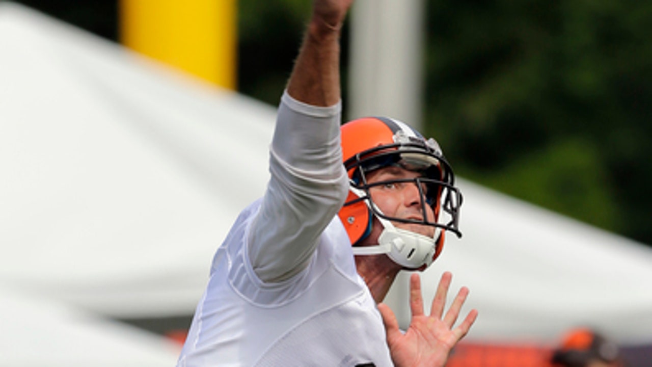 Browns' rookie Kizer looking polished in camp competition
